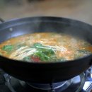 어탕맛칼국수 이미지