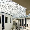 상상의 세계에서 만나는 동서양 신화 | 유물들의 무덤이 아닌, 영혼의 안식처: