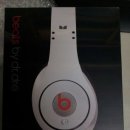 Dr. dre studio white (미개봉) 팝니다. 이미지