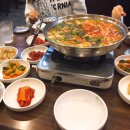 놀부 부대찌개 이미지