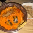 삼첩분식과달리는녀석들 | 삼첩분식 로제샹궈떡볶이 후기😛🔥/음대생의 떡볶이 정복하기••이제는 떡볶이가 샹궈까지••?