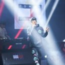 한섬TOMMY 이미지