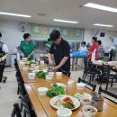 맛있는 삼겹살 파티로 섬겼다. 이미지