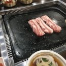 두꺼비집돌구이삼겹살&한식뷔페