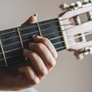 클래식 기타 이미지