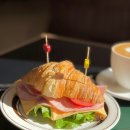 돌마로 | 분당 카페 추천 미금역 북카페 북마크커피 주차 메뉴 브런치 방문 후기