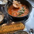 백채김치찌개 중앙대점
