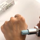 U001 | 리뷰] 시크한 푸른빛? NO! 입술에 닿는 순간 반전 핑크! 프라다 립밤 (U001 아스트랄 핑크) 솔직 후기✨