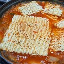 고기듬뿍짜글이식당