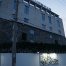 나무늘보호텔 이미지