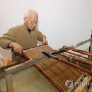 한지장 홍춘수 이미지