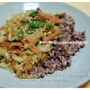 한 그릇으로 충분한 덮밥 요리 이미지