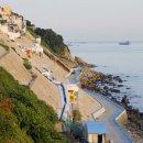 감천문화마당 공중화장실 | (부산 가볼만한곳) 바다 풍경과 어우러진, 영도 흰여울문화마을!