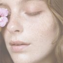 (주)비햅틱스 | 레비덤 | 저리 가~얼룩덜룩 내 피부, 밝혀줘 환하게~스위치 온!!!!