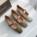 J1255 이미지