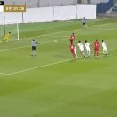 한국 vs 바레인 . 바레인 pk 실축 장면.gif 이미지