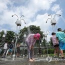 전국 대부분 최고체감 35도 `한증막` 더위, 밤엔 열대야 이미지