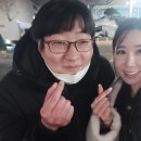 2023년 1월5일 목요일 오후8시37분 KBS 가요무대 녹화 공연 끝나고 나서 가수 김다나 누나랑 나랑 함께 찍은 기념사진 입니다 이미지