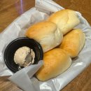 로드소프트 | 아웃백보다 맛있을까 텍사스로드하우스 더현대 대구 스테이크 맛집 예약 웨이팅 주차 내돈내산 솔직 후기