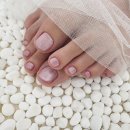 미닛네일(minit nail) | 천안 청당동 베러네일에서 자석젤 페디큐어를!