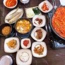 시골우렁쌈밥 건너편 이미지