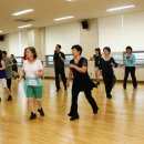 라인댄스(중급) 이미지