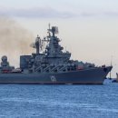 러 흑해함대의 자랑 모스크바함 불탔다… 우크라 “미사일 두발 발사” 이미지