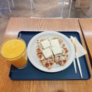 크로플이 맛있었던 커피티쳐 카페 솔직 후기