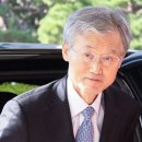 조희대 대범원장 ‘반기 이미지