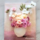 손끝에서 피어나는 페이퍼 플라워 이미지