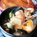 갈치농장 | 제주 성산 맛집 종달리수다뜰 12첩 한정식 갈치조림 당근주스 후기