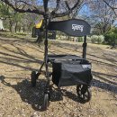 행복한복지용구 | 복지용구 추천 할아버지 할머니 모두 만족! 대형 바퀴로 야외 산책에 강한 카본 보행차 스포티