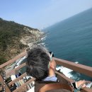 산속등대 야외공연장 | 부산 영도 가볼만한곳 태종대유원지 다누비 열차 여행 선택 아닌 필수