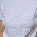티비즈 | 여성 반팔티 하나로 분위기 달라졌던 여름 데이트룩, Julia-J 비즈 레터링 크롭 반팔티 후기