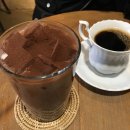 화이트커피 이미지