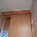 해운대경동제이드아파트 | 부산 해운대경동제이드 아파트 슬라이딩 도어 방문 걸림 현상 수리 (브라켓 교체 사례)