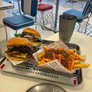 잭커리클럽 | [송리단길 맛집] 숯불패티가 들어간 수제버거 잭커리버거클럽 다녀온 후기