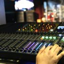 범블비 이벤트 아트홀 이미지