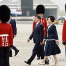 한·EU 정상회담…백신공급·한반도평화 논의 EU 정상들은 한국에 백신 공급이 순조롭게 이뤄지도록 협조하겠다고 답했다. 이미지