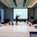주)한국신용유통중화하이마트 | #10. 신승현의 핀테크 “한국형 핀테크”