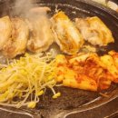 가마솥에생삼겹 이미지