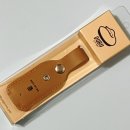 가죽공예(야간) | 가볍고 선명한 LED 야간 산책템! 흑두부네상점 가죽 펜던트 사용 후기