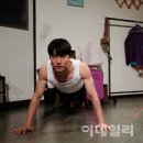 연극 옥탑방 고양이 이미지