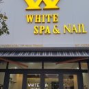 화이트(white)네일