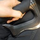 메디스파인 | 왼쪽 목 어깨 통증 원인과 효과본 관리 방법