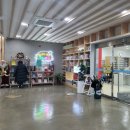 한석봉도서관 1층 이미지