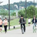 자전거탄풍경 이미지