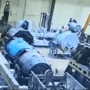 멀티-톤 디젤 발전기(Multi-ton diesel generator) 사고.gif 이미지