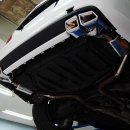 W212 E350 히아트에서 작업한 머플러 팔아봅니다 이미지