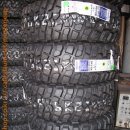 17&#34;MUDTERRAIN-KM2 BFGoodrich Tire 이미지